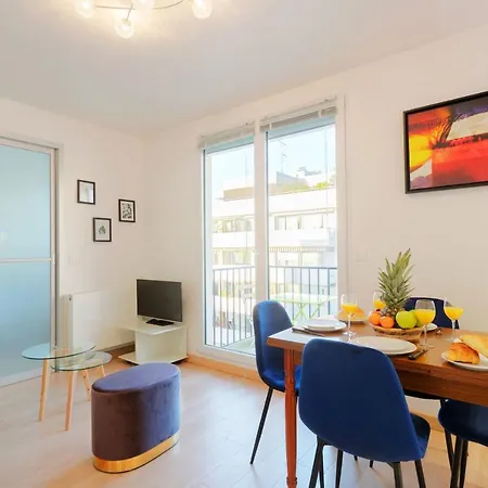 Eiffel Tower View - Private Appartamento
